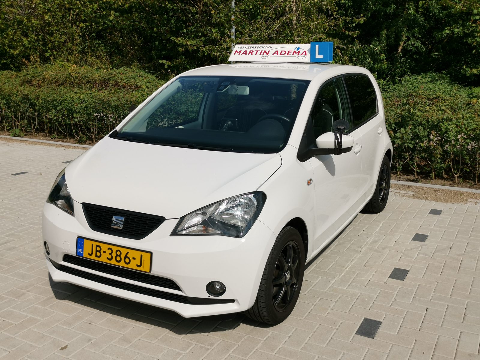 Lesauto Seat Mii